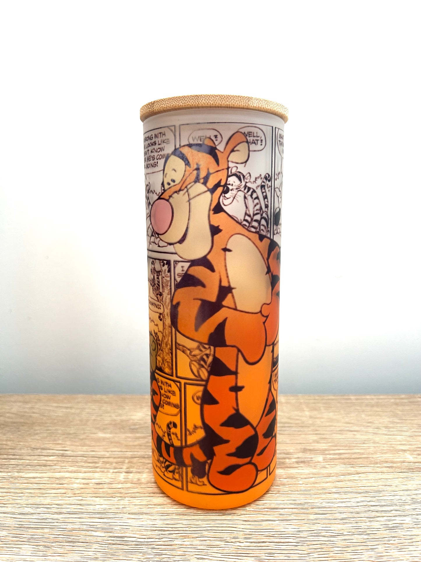 Animated printed glass tumbler.