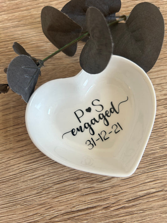 Ceramic heart ring dish.